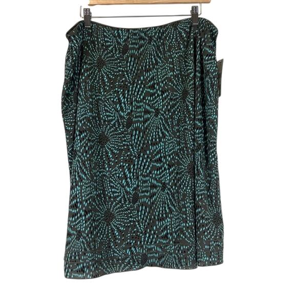 NWT I.E. Knee Length Skirt Brown Blue Abstract Polka Dot Lightweight Eclectic - Picture 3 of 3